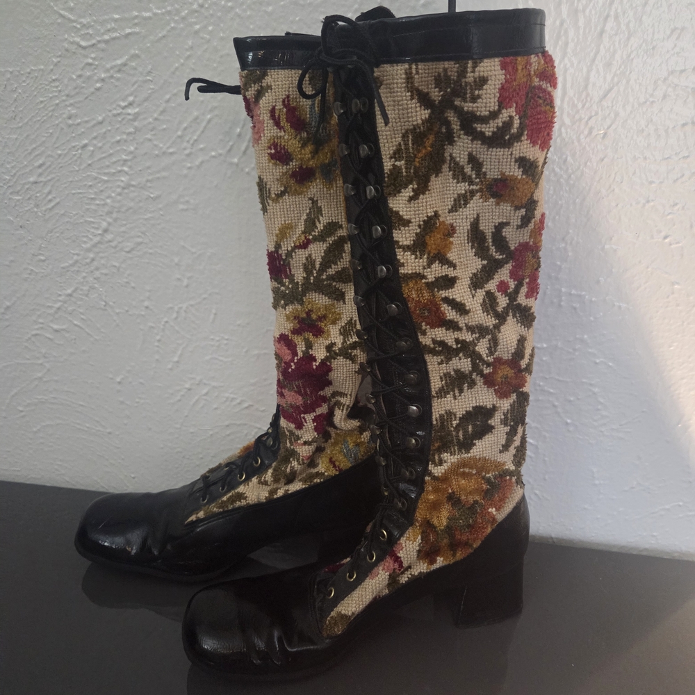 Vintage 60s Floral Lace-Up Women's Boots